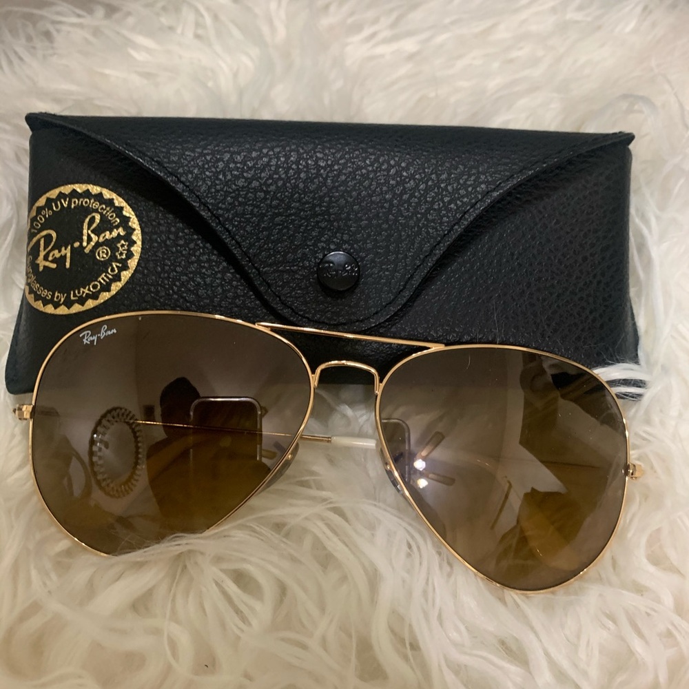 BRAND NEW RAY-BAN AVIATORS